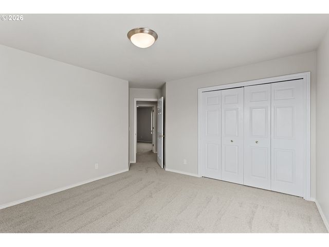 1424 Nw Josephine Ter, Portland, OR 97229