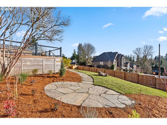 1424 Nw Josephine Ter, Portland, OR 97229