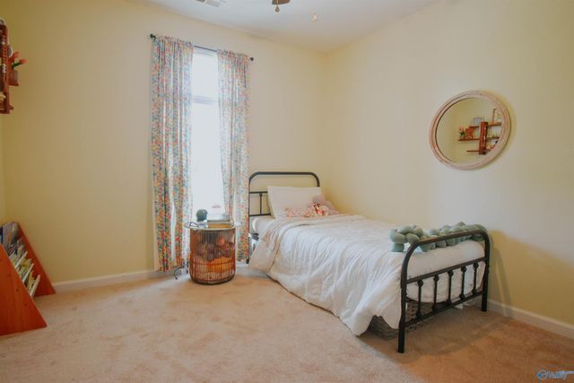 218 Waypoint Circle, Harvest, AL 35749