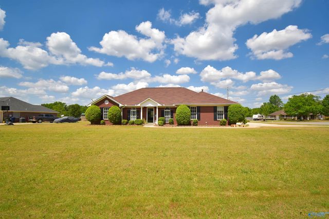 218 Waypoint Circle, Harvest, AL 35749