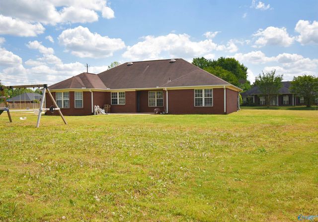 218 Waypoint Circle, Harvest, AL 35749