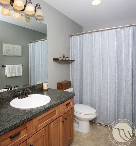 6306 Gray Hawk Way, Billings, MT 59106