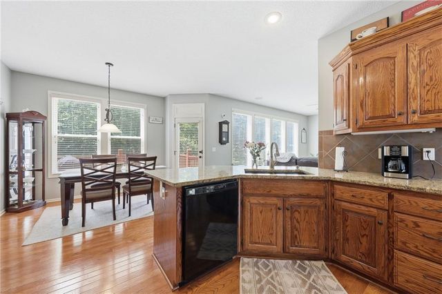 19645 W 110th Street, Olathe, KS 66061