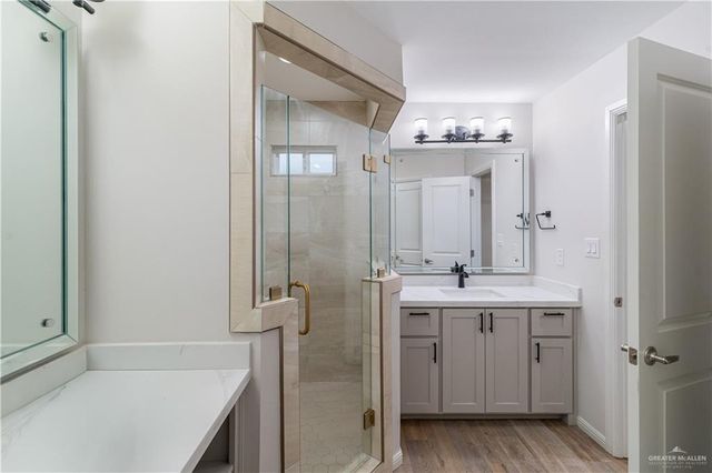 909 W Sycamore Avenue, Mission, TX 78573