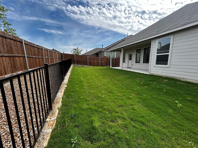 224 Northern Trail, Justin, TX 76247