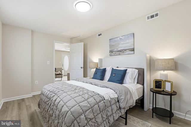 212 BANCROFT AVE, Colonial Beach, VA 22443