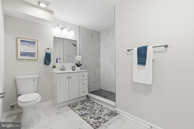 212 BANCROFT AVE, Colonial Beach, VA 22443