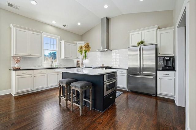 215 Mcaffee Street, Woodstock, GA 30188