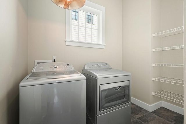 215 Mcaffee Street, Woodstock, GA 30188