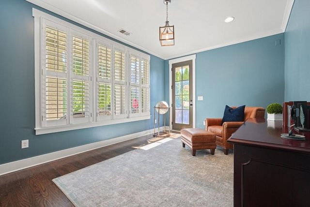 215 Mcaffee Street, Woodstock, GA 30188