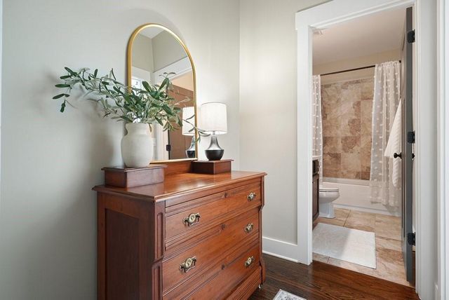 215 Mcaffee Street, Woodstock, GA 30188