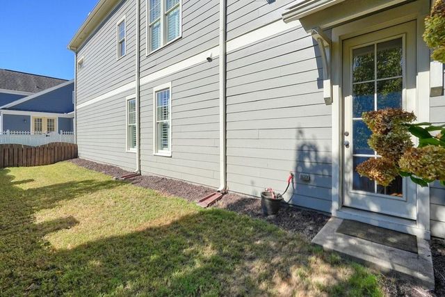 215 Mcaffee Street, Woodstock, GA 30188