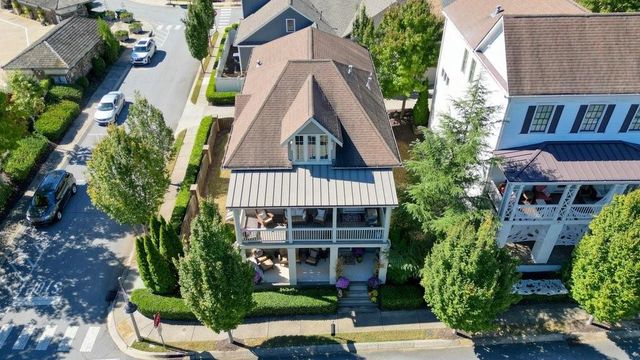 215 Mcaffee Street, Woodstock, GA 30188