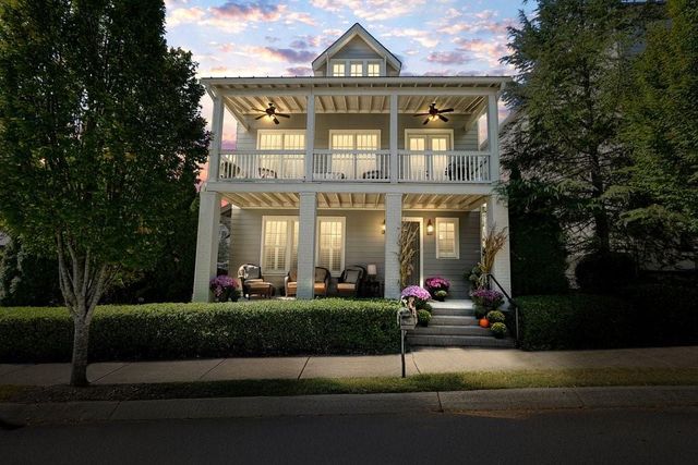 215 Mcaffee Street, Woodstock, GA 30188