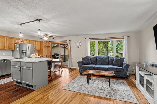 8334 77th Street Court S, Cottage Grove, MN 55016