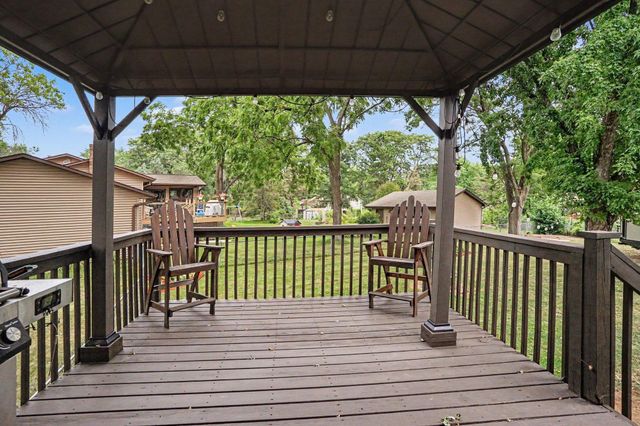 8334 77th Street Court S, Cottage Grove, MN 55016