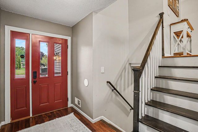 8334 77th Street Court S, Cottage Grove, MN 55016