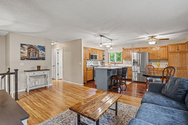 8334 77th Street Court S, Cottage Grove, MN 55016