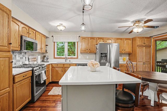 8334 77th Street Court S, Cottage Grove, MN 55016