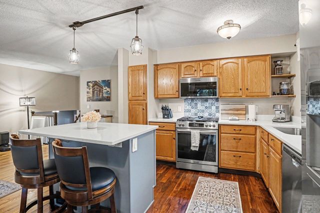 8334 77th Street Court S, Cottage Grove, MN 55016