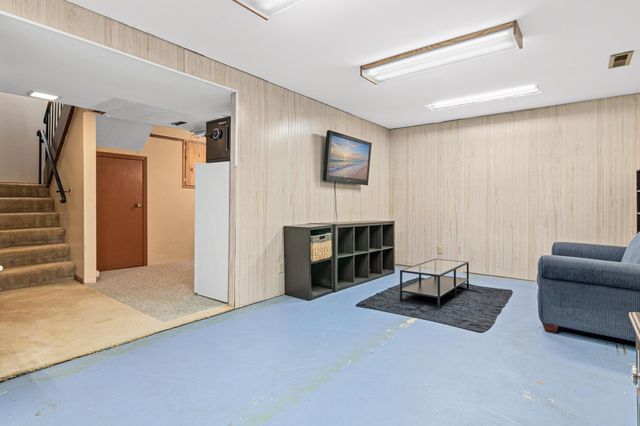 3772 Red Robin Lane, Eagan, MN 55122