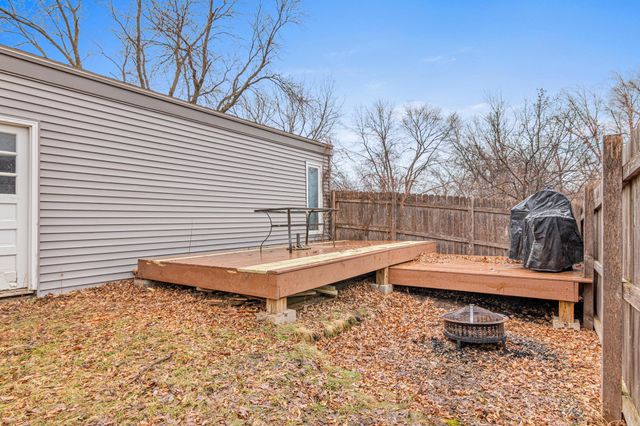 3772 Red Robin Lane, Eagan, MN 55122