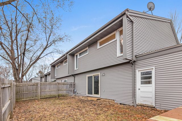 3772 Red Robin Lane, Eagan, MN 55122