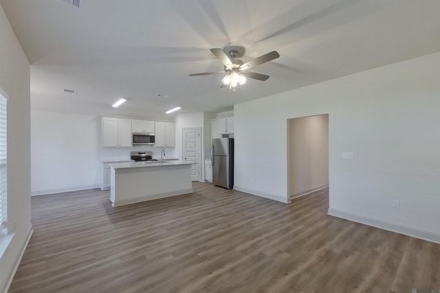 17611 Carlisle Ave, Baton Rouge, LA 70817