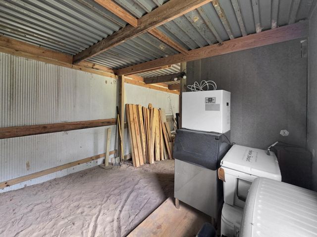 8323 County Road 292, Buffalo, TX 75831