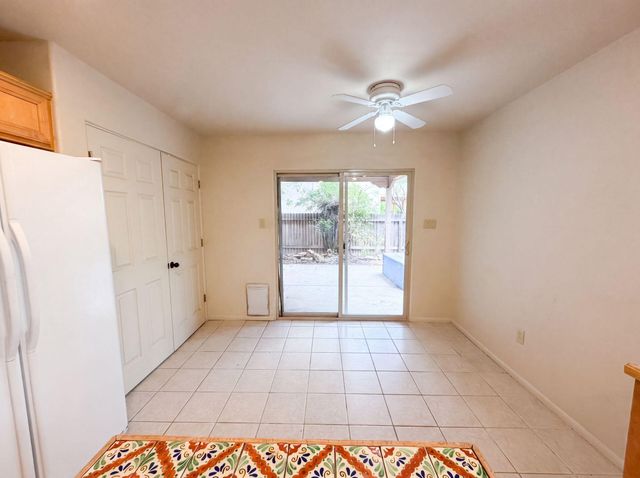 6605 Camino Rojo, Santa Fe, NM 87507