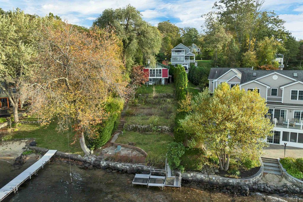 21 Lake Shore Road, Windham, NH 03087