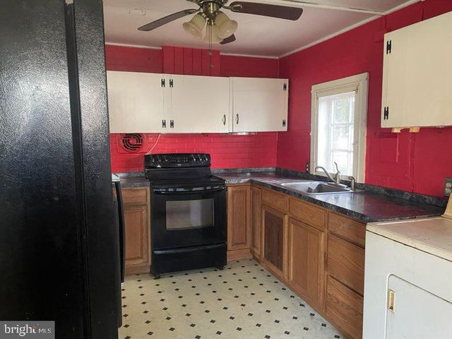 5745 BLAINE RD, Churchton, MD 20733
