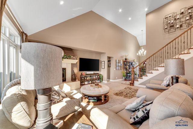 3937 CITY VIEW DR, Rapid City, SD 57701