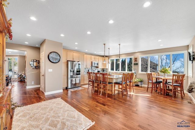 3937 CITY VIEW DR, Rapid City, SD 57701