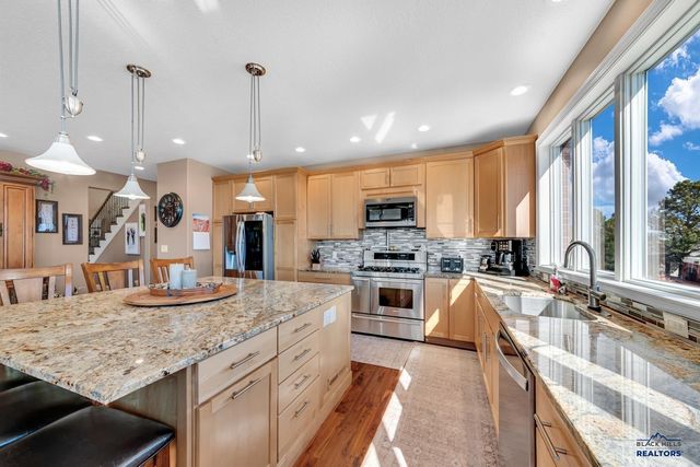 3937 CITY VIEW DR, Rapid City, SD 57701