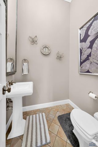 3937 CITY VIEW DR, Rapid City, SD 57701