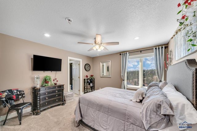 3937 CITY VIEW DR, Rapid City, SD 57701