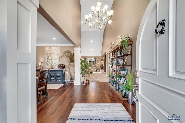 3937 CITY VIEW DR, Rapid City, SD 57701