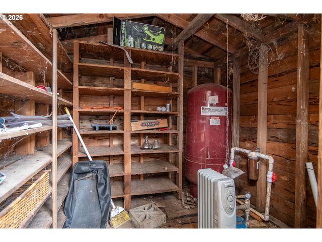 3161 GLENBROOK LOOP Rd, Riddle, OR 97469