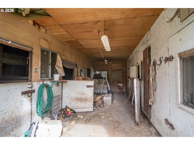 3161 GLENBROOK LOOP Rd, Riddle, OR 97469