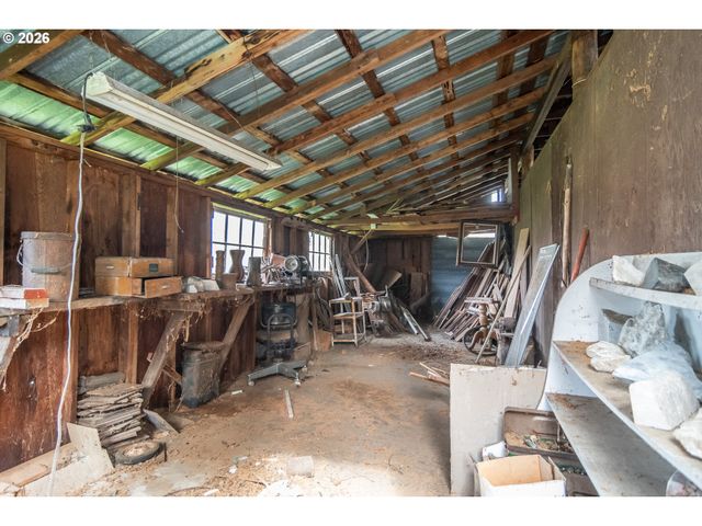 3161 GLENBROOK LOOP Rd, Riddle, OR 97469