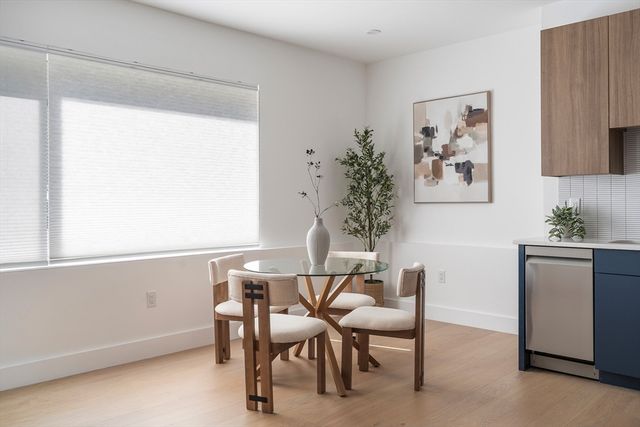 27 Dixwell St 4A, Boston, MA 02119