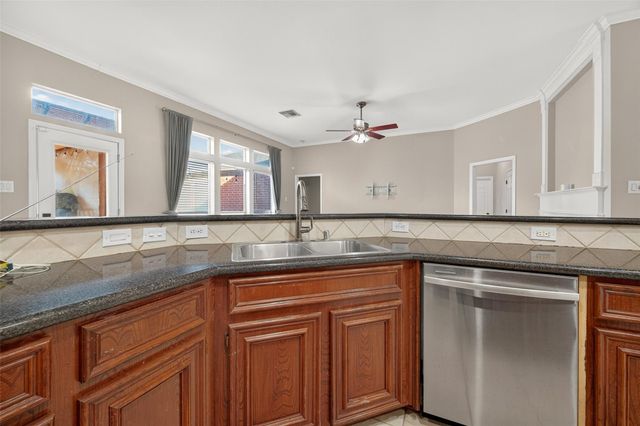 3131 Valley Court, Manvel, TX 77578