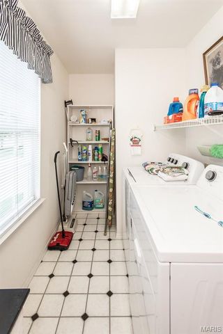 3940 Grand National Drive, Florissant, MO 63034