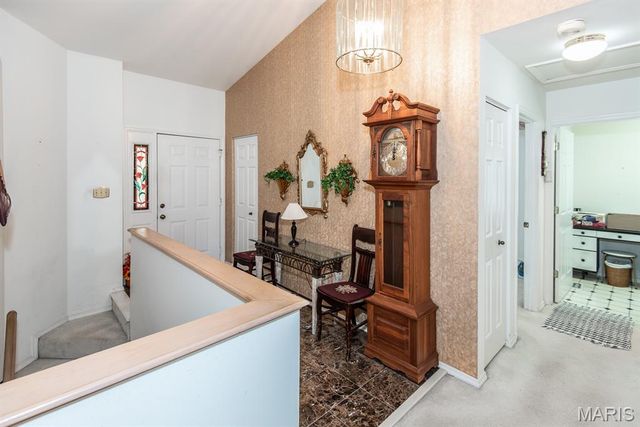 3940 Grand National Drive, Florissant, MO 63034