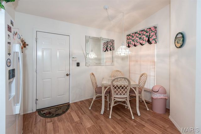 3940 Grand National Drive, Florissant, MO 63034