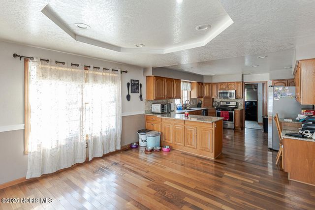 14060 Harrison Road, Grand Rapids, OH 43522