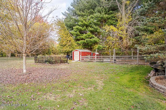 14060 Harrison Road, Grand Rapids, OH 43522