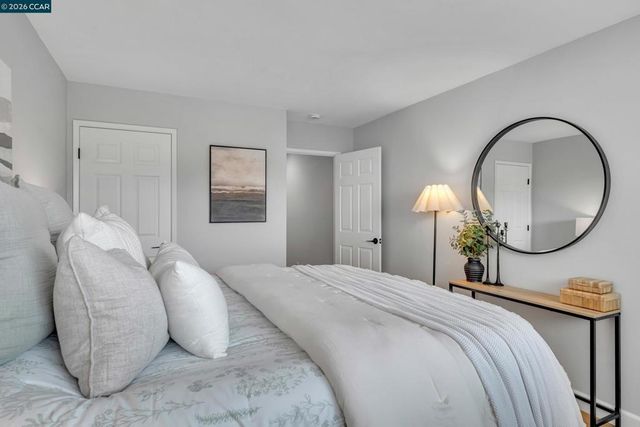 2137 2137 Otis Dr 111, Alameda, CA 94501