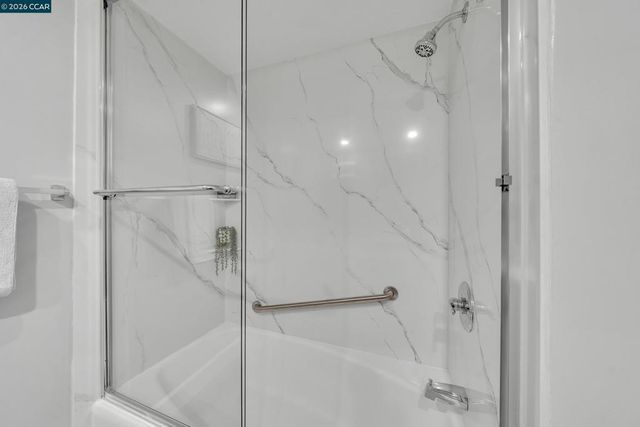 2137 2137 Otis Dr 111, Alameda, CA 94501